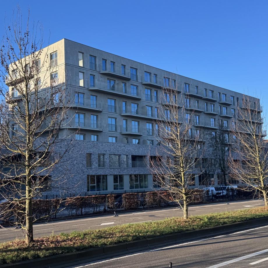 Vue du bâtiment depuis la rue